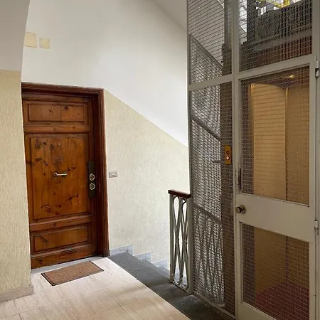 Daire Elegant Apt-typical Palazzina Pz Alessandria *