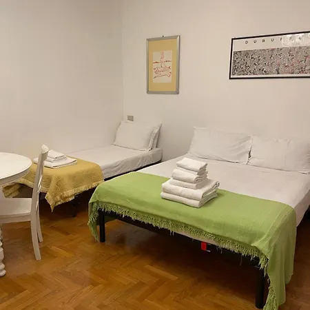 Elegant Apt-typical Palazzina Pz Alessandria Daire